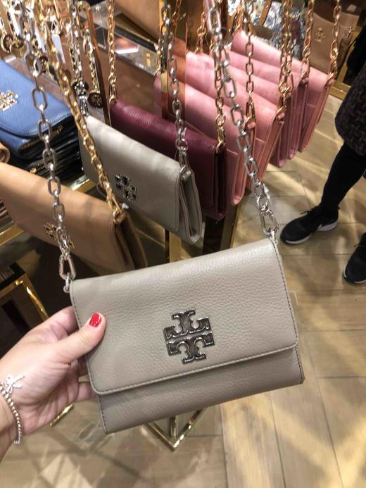 黑五巨折！Tory burch 镂空大金标WOC链条包 商品图7