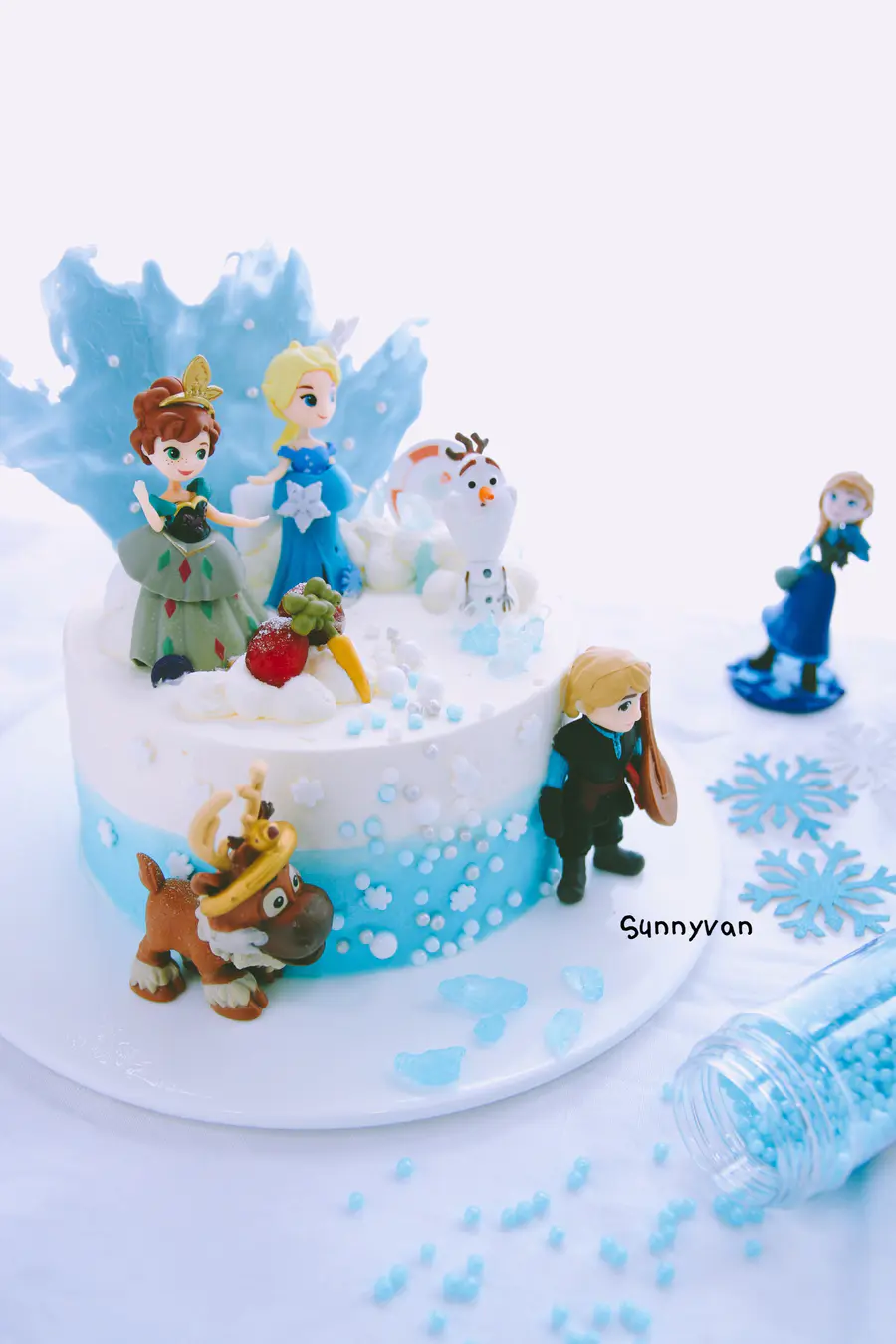 新款冰雪女王 艾莎 安娜 戚风蛋糕 水果奶油蛋糕