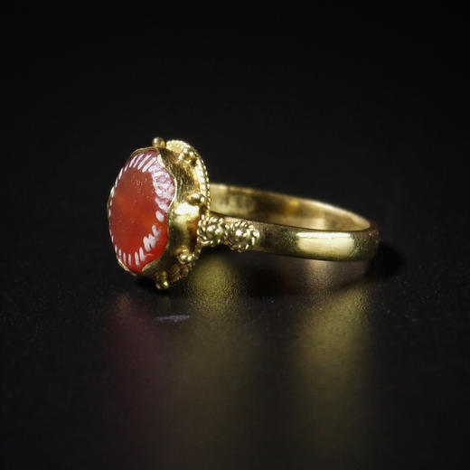 古印度镶蚀红玉髓“小太阳”戒指 商品图1