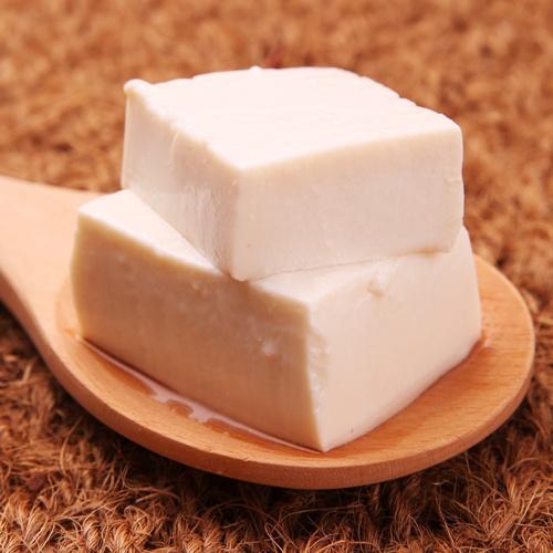 新鲜豆腐一块约0901斤蔬菜