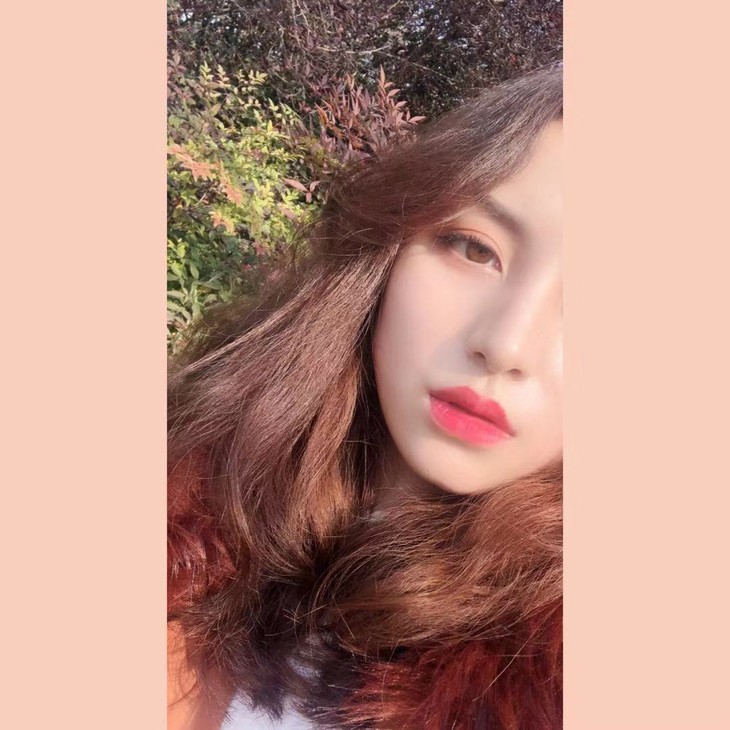 barbiecat102茶褐高雅棕年抛款花纹