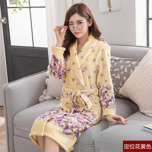 下架126秋冬女睡袍法兰绒长袖性感裹胸浴袍菠萝格2018新品浴衣女士