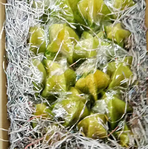 台湾红龙杨桃，杨桃高颜值水果，切出来像小星星，清清爽爽的味道，很适合减肥的mm，杨桃是高纤维，低脂，低热量的水果。 商品图6