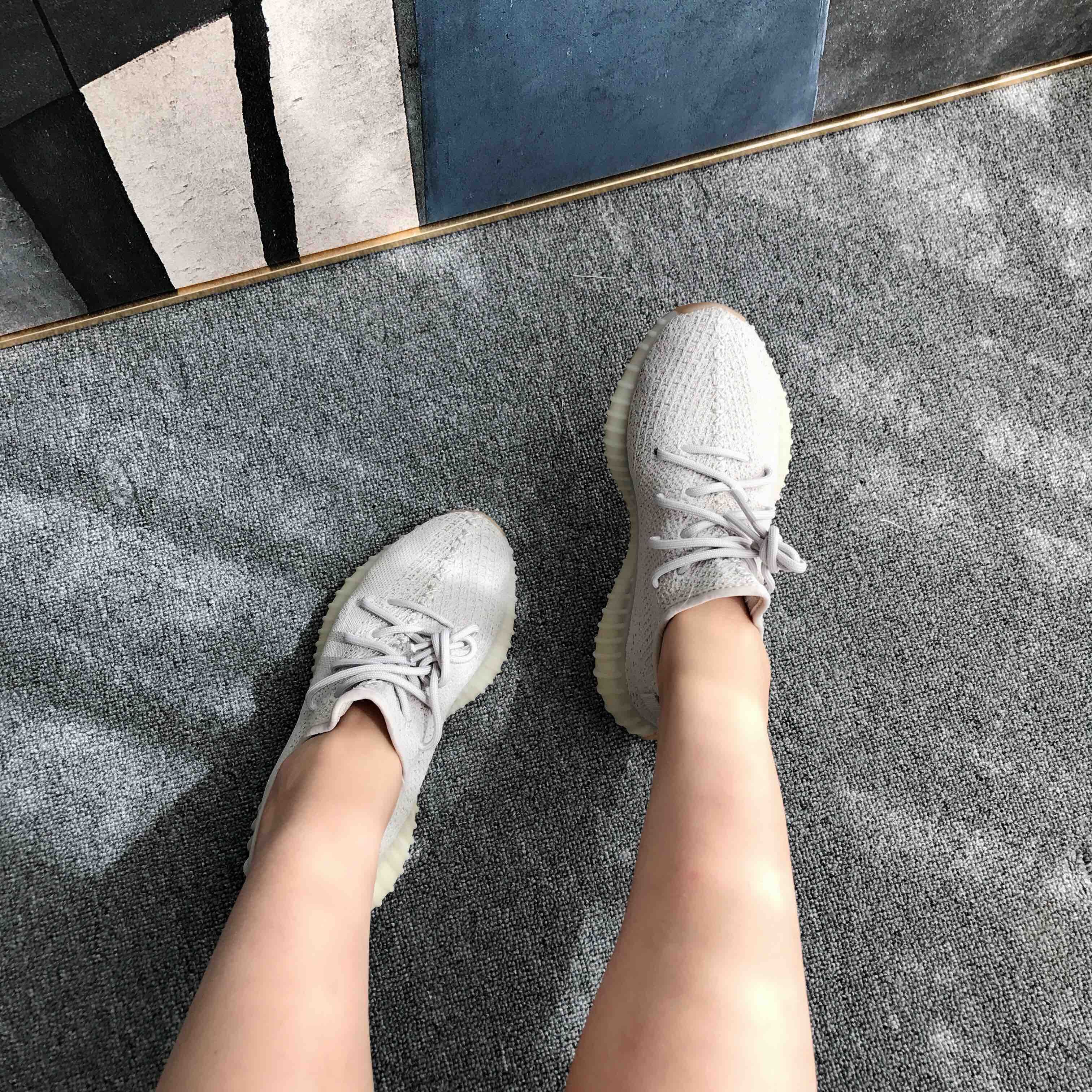 官网一鞋难求~ 大火的奶油黄芝麻灰椰子350