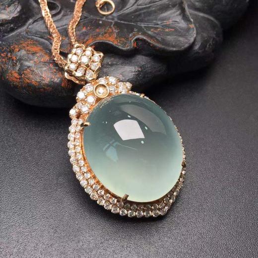 【82238】翡翠冰种蛋面吊坠