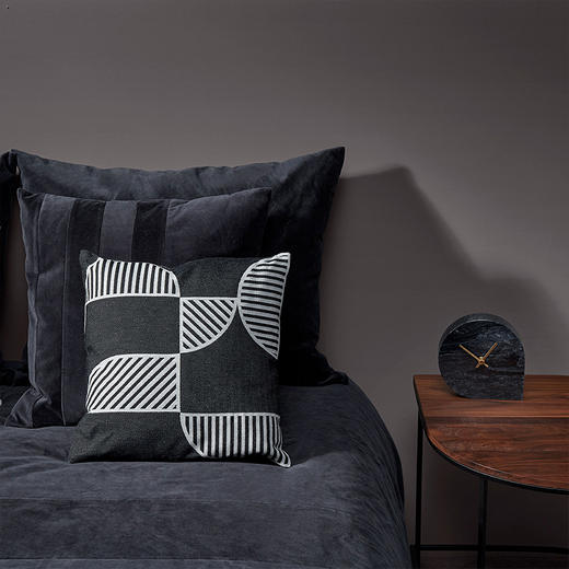 丹麦AYTM 台钟客厅家用表时钟钟表创意酒店静音大理石座钟时尚 商品图9