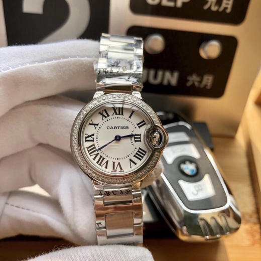 独家订制版！钻圈满天星✨   卡地亚蓝气球系列女款小号28mm 瑞士石英机芯 商品图1
