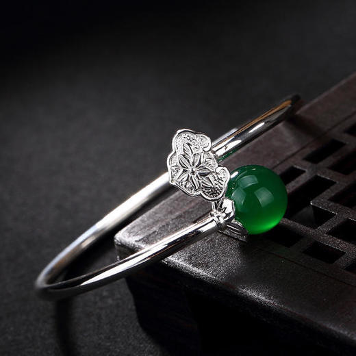 s925纯银,镶嵌绿玉髓,如意梅花开口手镯cw002-4