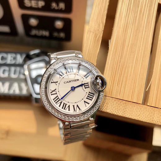 独家订制版！钻圈满天星✨   卡地亚蓝气球系列女款小号28mm 瑞士石英机芯 商品图3