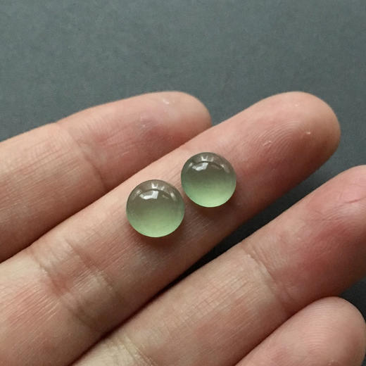 高冰种晴水翡翠蛋面一对 商品图4