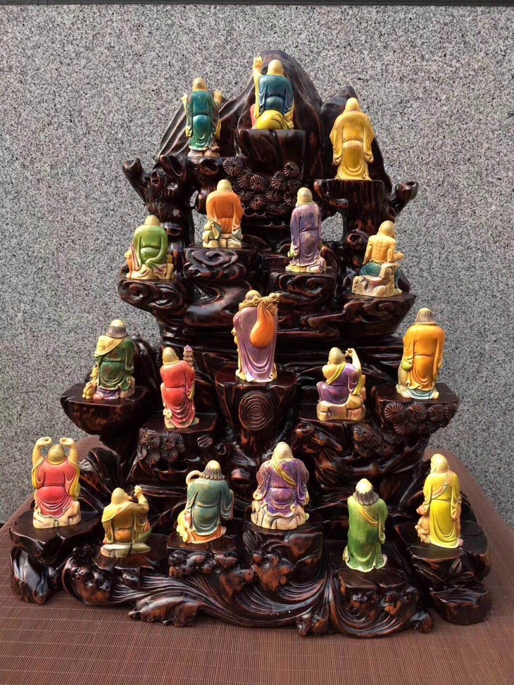 【401290】猛犸象牙《十八罗汉》摆件