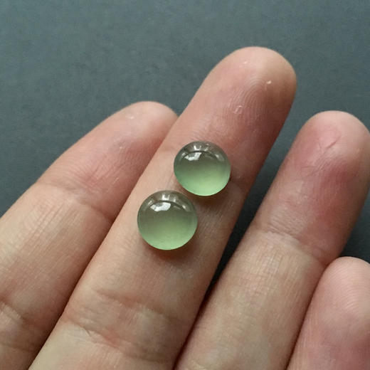 高冰种晴水翡翠蛋面一对 商品图5