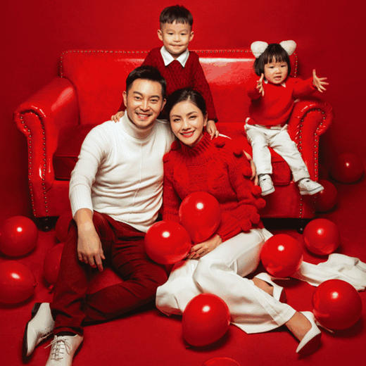 团购限石家庄明星家庭青睐的儿童摄影品牌爱儿美亲子套装摄影原价1299