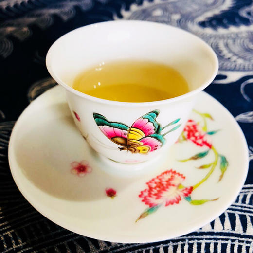 香梭茶庄  2018香梭圆茶普洱生茶357g 商品图3