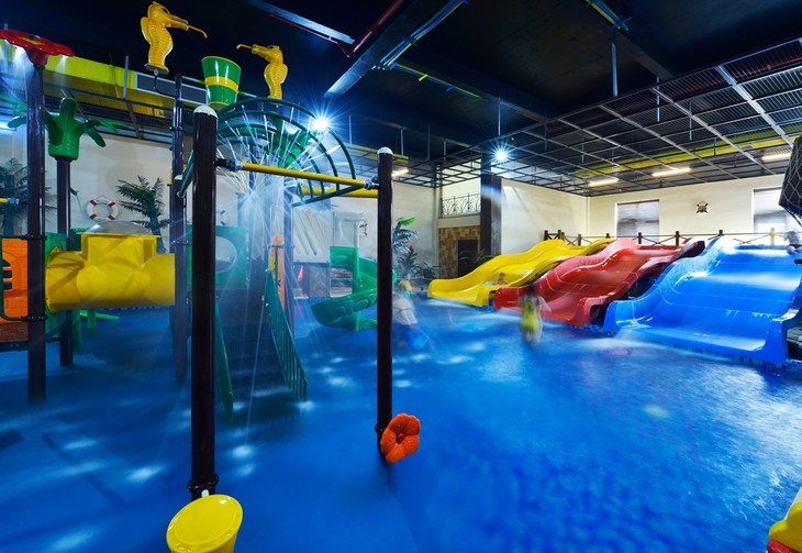 【温泉 1次自助餐】欧乐堡戏水湾温泉!限周一至周四!