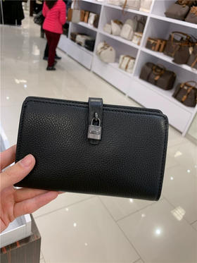 国内现货 Michael Kors MK  新款 女士小锁头钱包 新款都很大牌 喜欢的亲赶紧入手吧