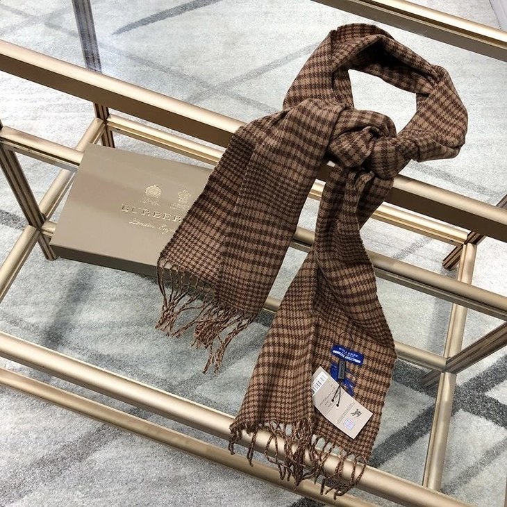 bur蓝标100山羊绒男女通用款围巾原装礼盒仅售49