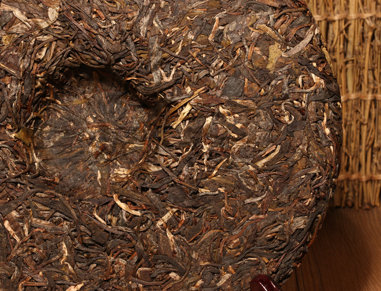 00专场】【7片399元】06年普洱茶生茶双溢茶厂 7542 未来的88青饼