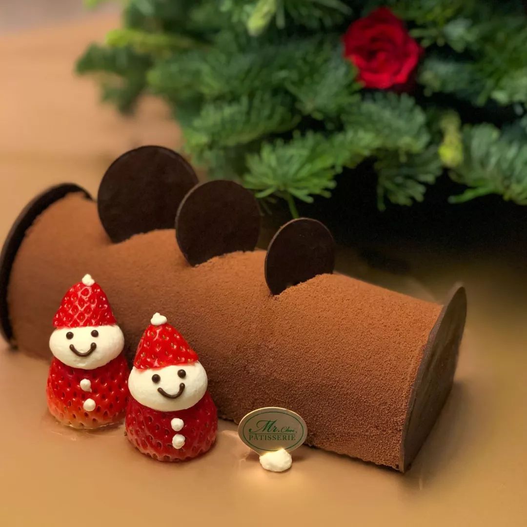 “树根嘉人”圣诞醇巧树根蛋糕