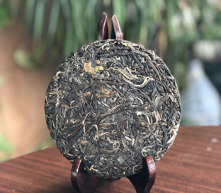 茶样布朗山单株古树生普2017春茶