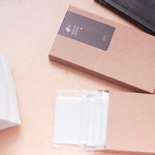 植物精油脱痛贴膏10贴/盒 | 多种植物精油调配手腕关节背部贴敷。 商品图3