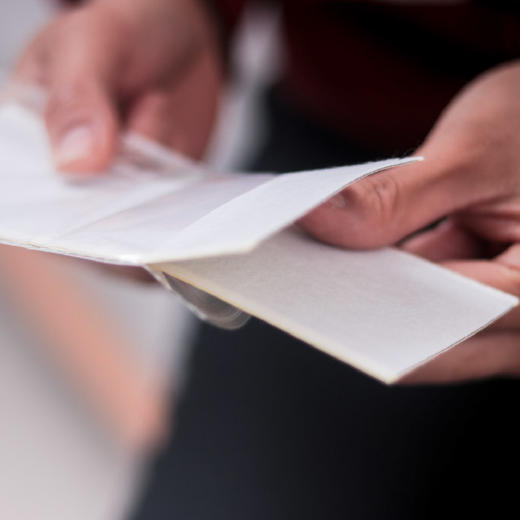 植物精油脱痛贴膏10贴/盒 | 多种植物精油调配手腕关节背部贴敷。 商品图4