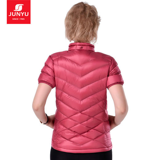 君羽 女款 暮色鹅绒服短袖立领 超轻便保暖 C52042 商品图1