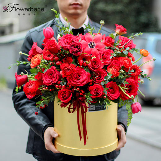 Flowerbene【花有独钟】私人订制鲜花抱抱桶花篮手提花篮 商品图11