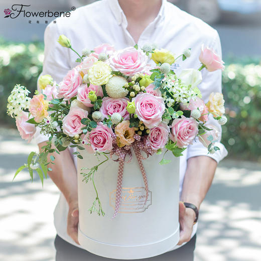 Flowerbene【花有独钟】私人订制鲜花抱抱桶花篮手提花篮 商品图4