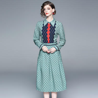 【服饰鞋包】小众女装 春季新品时尚翻领长袖a字连衣裙 中长裙 印花 商品图3