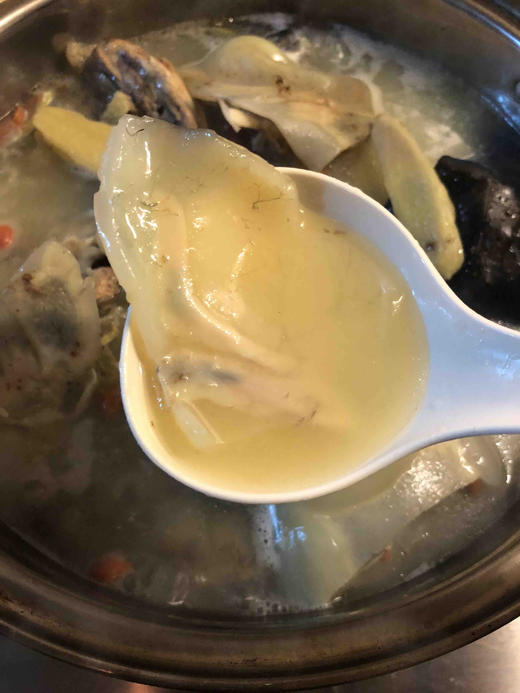 #外塘甲鱼·四年老鳖#肉质饱满，糯糯的胶质，扎实的腿肉，鲜美的甲鱼汤。 商品图3