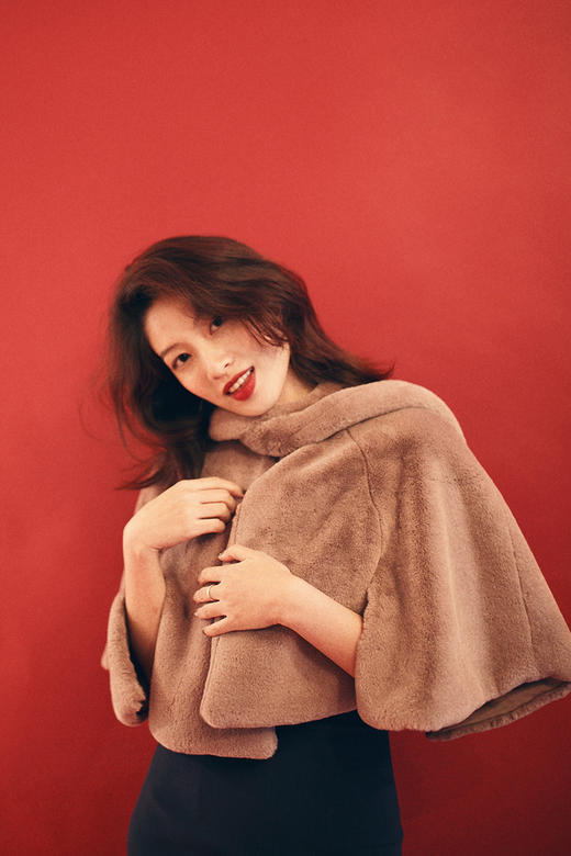 AtelierMissLu / Anita 藕荷粉兔毛小斗篷 商品图5