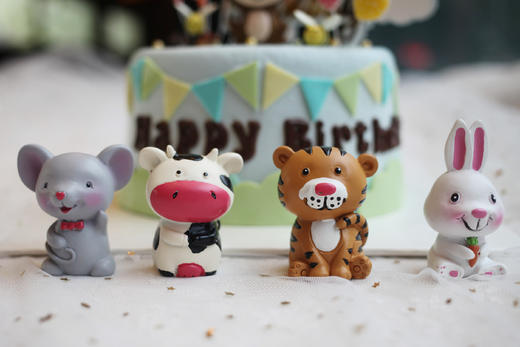 卡通主题款 十二生肖 男孩女孩造型蛋糕 商品图1