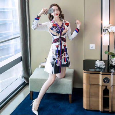 【服饰鞋包】小众娃娃裙山本风气质收腰超仙复古连衣裙 商品图1