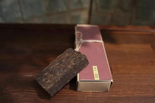 与君随（陈年纯料）熟茶 商品图1