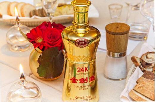 【团购版】金剑南24K 42度  500ml*1瓶 商品图1