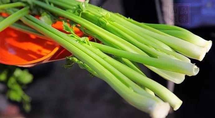 除夕团圆饭的头菜丨章丘鲍芹一级特级