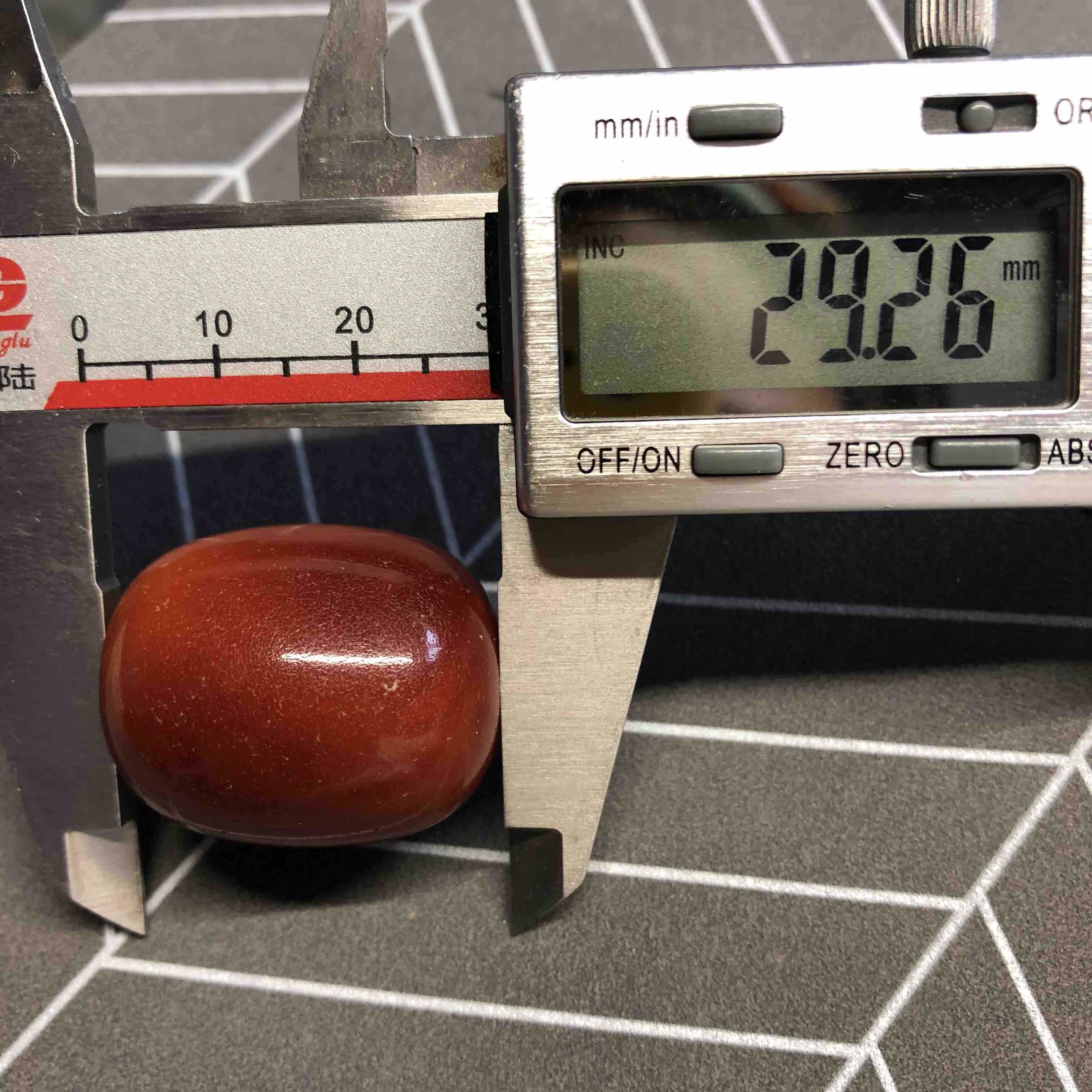 收藏品枣红皮老蜡枣珠24mm1035