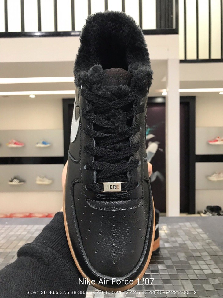 耐克nike air force 1 07空军一号保暖加绒休闲运动板鞋aj4234-001
