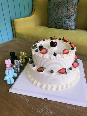 双层蛋糕▸接单制作 ▸ 下单30分钟后不可退换哦