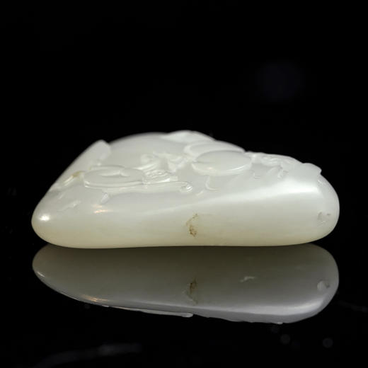 和田白玉籽料“灵猴献寿”手把件 商品图5