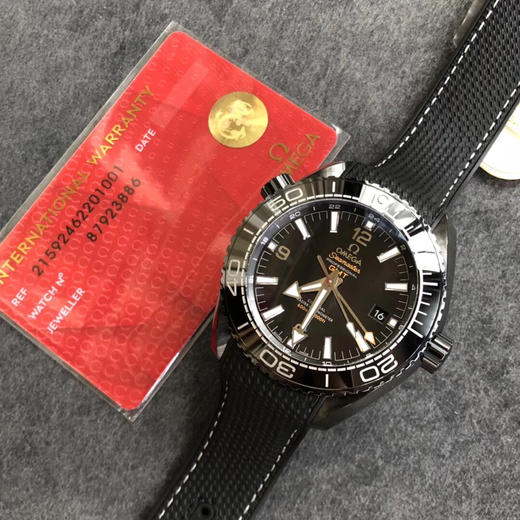 VS欧miga 2018压轴之作—“深海之黑”全陶瓷壳套、专有机芯、全橡胶表带等等都是它的标配。想要花正品价格的尾数或者正品价格3%-4%,得到无限接近正品质感的享受。 商品图9