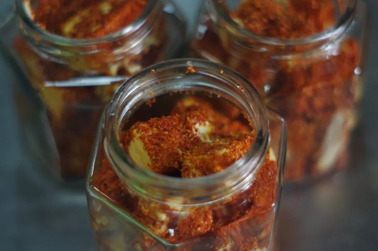 鲜辣豆腐乳绿家自产fermentedbeancurdselfproduction