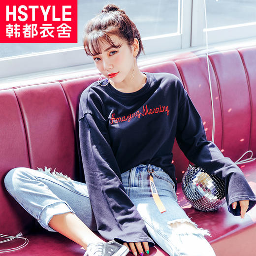 韩都衣舍2018秋装新款女装韩版宽松chic心机印花显瘦T恤NP7158冉 商品图0