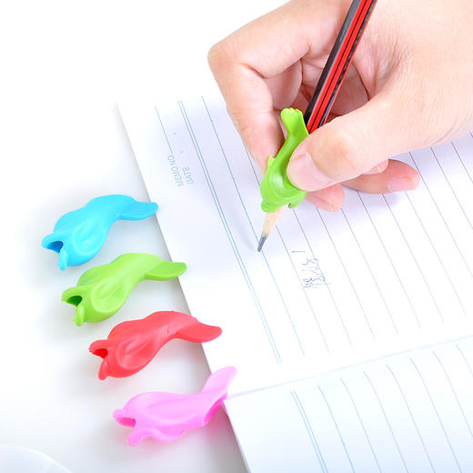 小鱼儿握笔器宝宝儿童小学生初学写字 铅笔握笔器矫正握笔写字姿势用