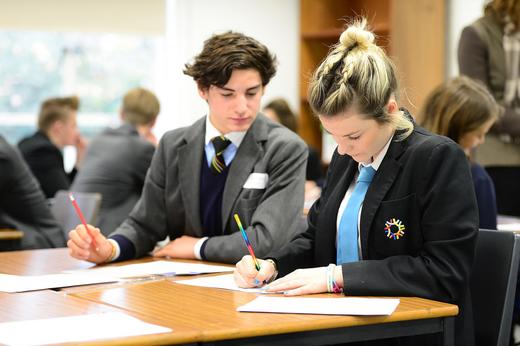 【暑假英国】惠灵顿公学双周16天25升级游学版,体验英式教育,游学牛津\温莎\大英博物馆|10-17岁 商品图1