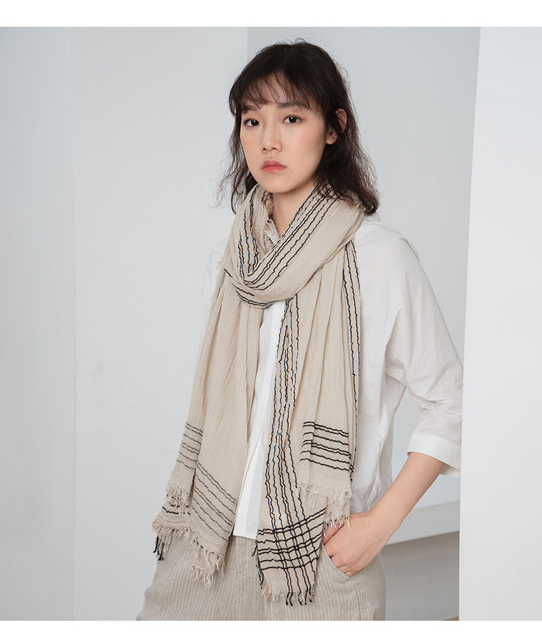 茵曼围巾女秋冬新款围脖文艺森系气质围巾压褶流苏时尚围巾潮