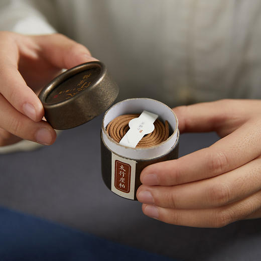 迦印堂丨星洲沉香盘香惠安红土老山檀香旅行便携装 1小时小罐香 6款不同香型组合装 （配莲台香座） 商品图2