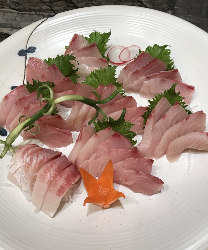岛鰺 日本料理店中的高级鱼生品种