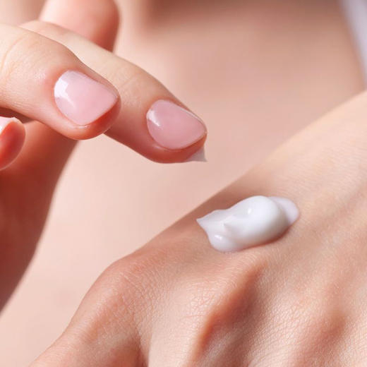 玫瑰精华乳 商品图3